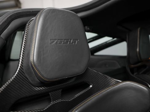 Used 2021 McLaren 765LT RWD image 34