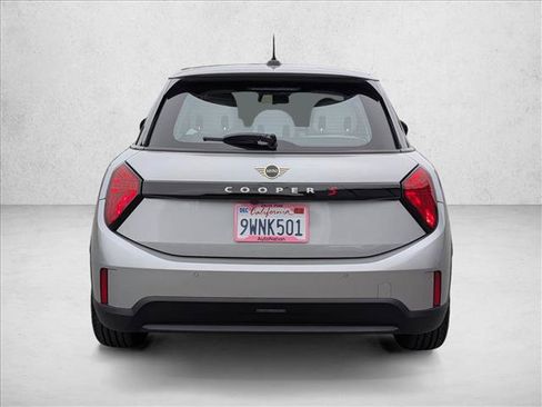 Certified 2025 MINI Cooper S FWD image 7