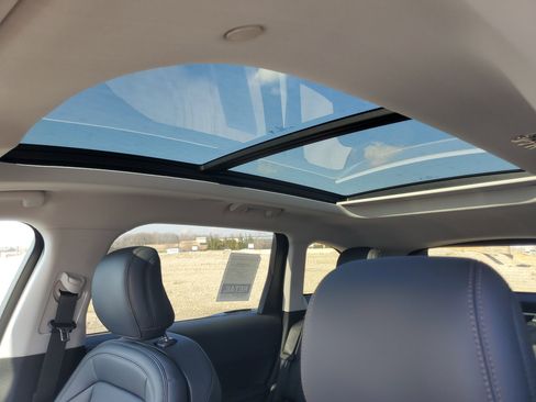 New 2026 Lincoln Nautilus Premier w/ Equipment Group 102A image 10