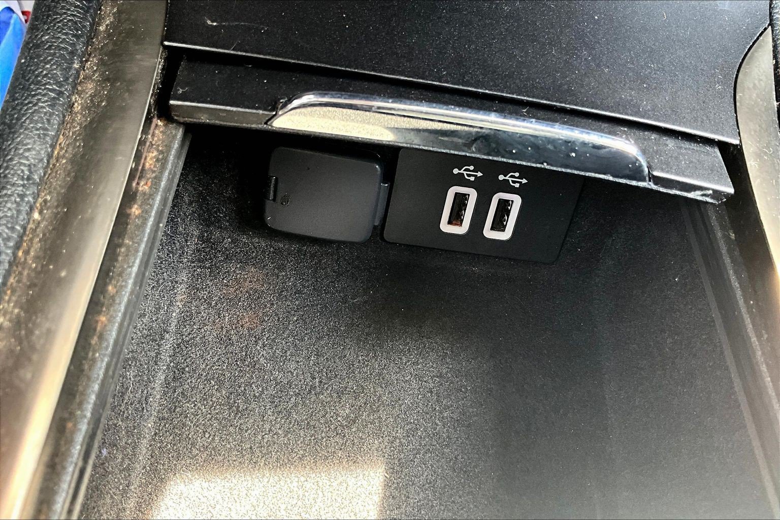 Used 2019 Lincoln MKC Select w/ Select Plus Package AWD/4WD image 12