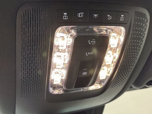 Certified 2025 Mercedes-Benz GLS 450 4MATIC image 35