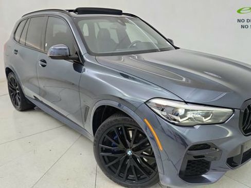 Used 2022 BMW X5 xDrive40i w/ M Sport Package AWD/4WD image 86