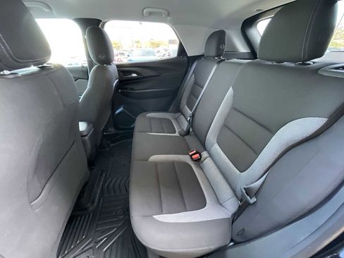 Used 2023 Chevrolet TrailBlazer LT w/ Convenience Package image 23