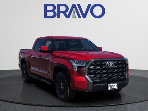 Used 2022 Toyota Tundra Platinum AWD/4WD image 2