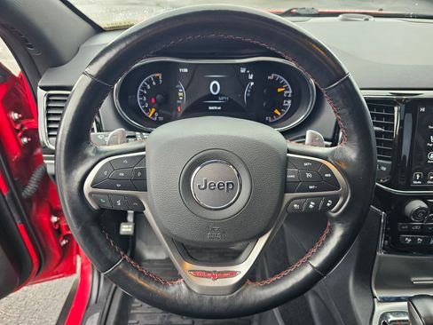 Used 2020 Jeep Grand Cherokee Trailhawk w/ Trailhawk Luxury Group image 17