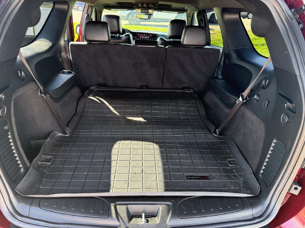 Used 2023 Dodge Durango R/T w/ Tow 'N Go Package AWD/4WD image 10