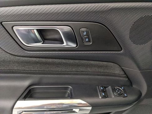 New 2025 Ford Mustang Coupe image 21