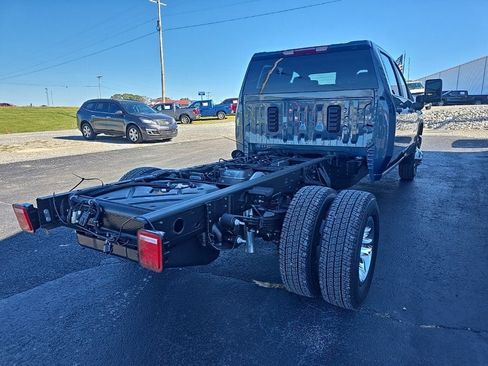 New 2026 Chevrolet Silverado 3500 LT w/ Convenience Package image 8