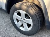 Used 2013 Jeep Grand Cherokee Laredo image 5