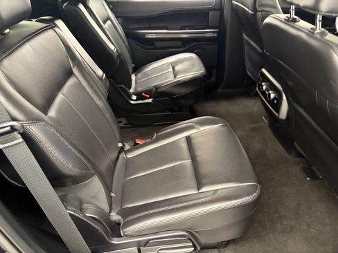 Used 2021 Ford Expedition XLT image 48