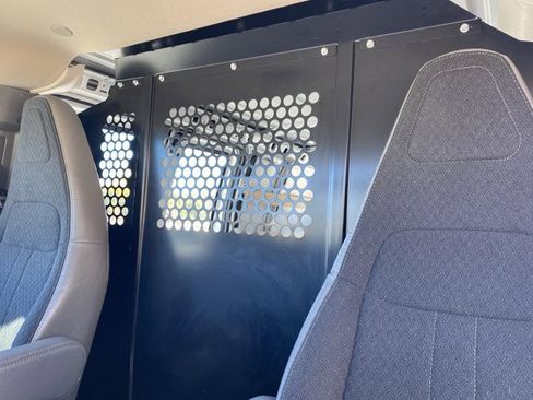 Used 2024 GMC Savana 2500 w/ Driver Convenience Package image 10