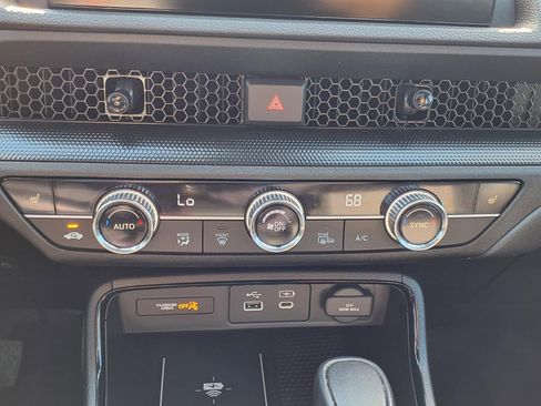 Used 2025 Honda CR-V Sport-L image 12