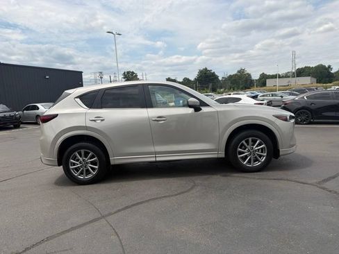Used 2025 MAZDA CX-5 AWD 2.5 S w/ Select Package image 5