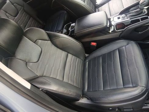 Certified 2023 Kia Telluride SX Prestige AWD/4WD image 26