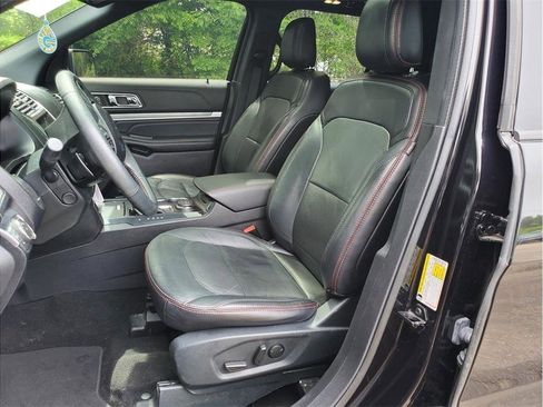 Used 2019 Ford Explorer Sport w/ Equipment Group 401A AWD/4WD image 24