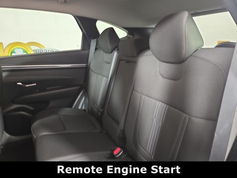 Used 2023 Hyundai Tucson SEL FWD image 12