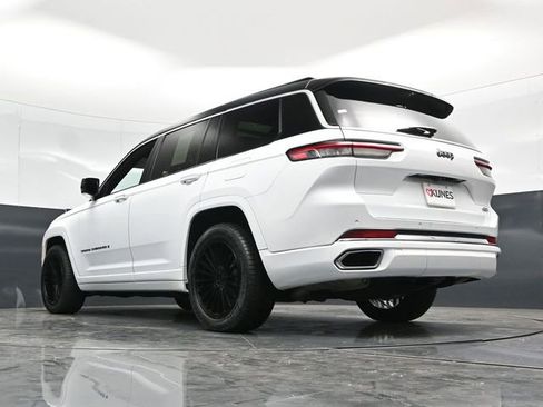 Certified 2021 Jeep Grand Cherokee L Overland w/ Luxury Tech Group IV AWD/4WD image 62