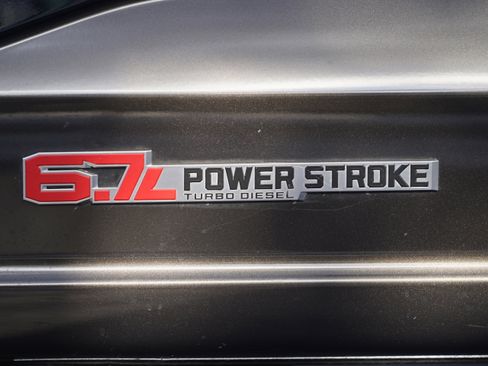 Used 2024 Ford F250 King Ranch image 8