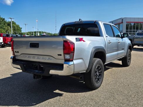 Used 2023 Toyota Tacoma SR5 w/ SX Package AWD/4WD image 6