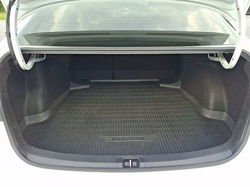 Certified 2022 Toyota Corolla XSE FWD image 28