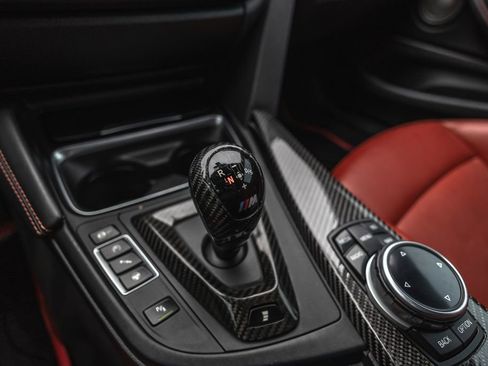 Used 2015 BMW M4 Coupe image 19