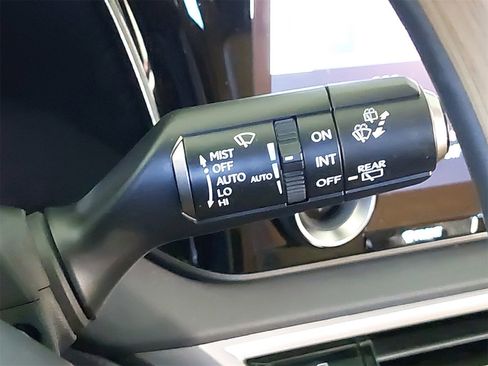 Used 2023 Lexus RX 350h image 20