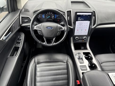 Used 2023 Ford Edge SEL image 7