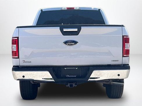 Used 2018 Ford F150 XLT w/ Equipment Group 302A Luxury AWD/4WD image 6