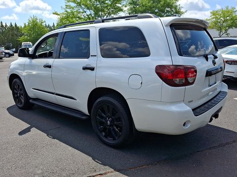 Used 2021 Toyota Sequoia Nightshade w/ Safety & Convenience Package AWD/4WD image 4