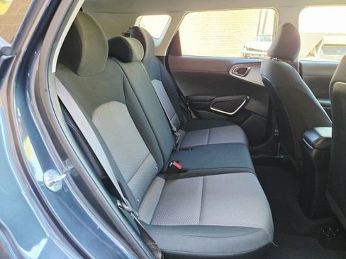 Used 2022 Kia Soul LX w/ Technology Package image 16