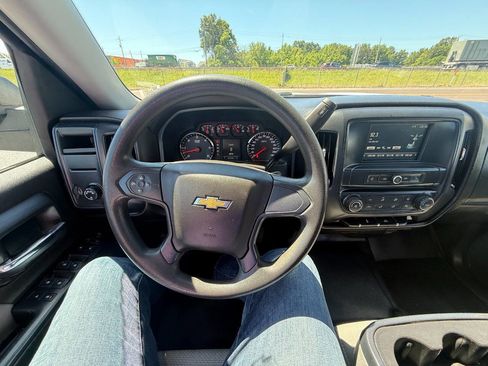 Used 2018 Chevrolet Silverado 1500 LS w/ Trailering Package RWD image 12