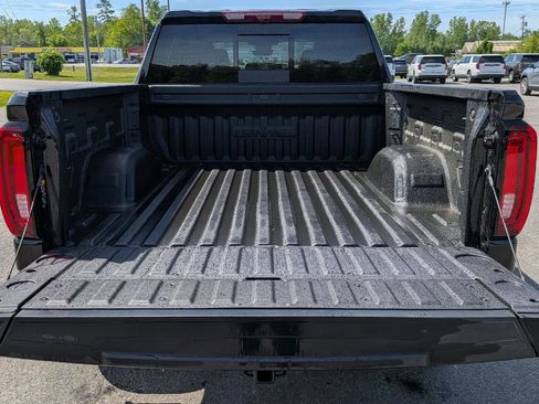 New 2026 GMC Sierra 1500 AT4 w/ AT4 Premium Package AWD/4WD image 11