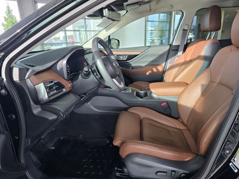 Used 2025 Subaru Outback Touring XT w/ Popular Package #2 image 22