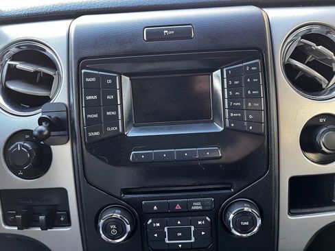 Used 2013 Ford F150 XLT w/ Luxury Equipment Group image 12