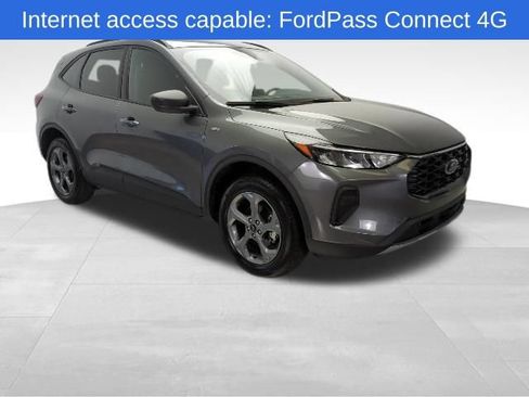 Used 2025 Ford Escape ST-Line AWD/4WD image 10