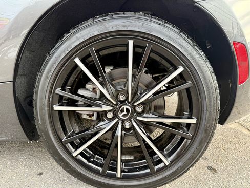 Used 2025 MAZDA MX-5 Miata Grand Touring image 13