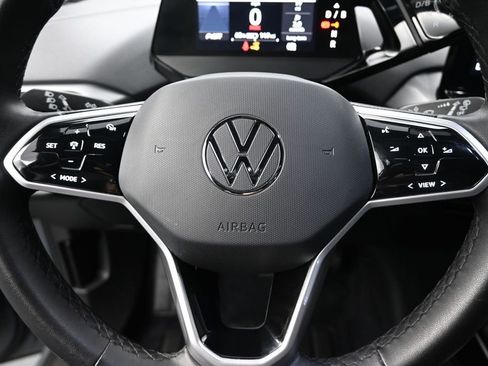 Used 2023 Volkswagen ID.4 Pro S AWD/4WD image 11