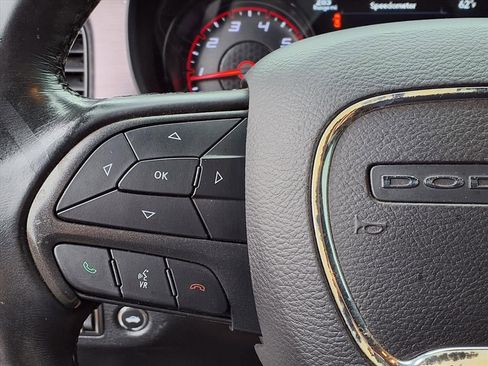 Used 2018 Dodge Charger SXT w/ Blacktop Package image 6