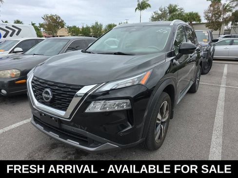 Used 2023 Nissan Rogue SL w/ SL Premium Package image 4