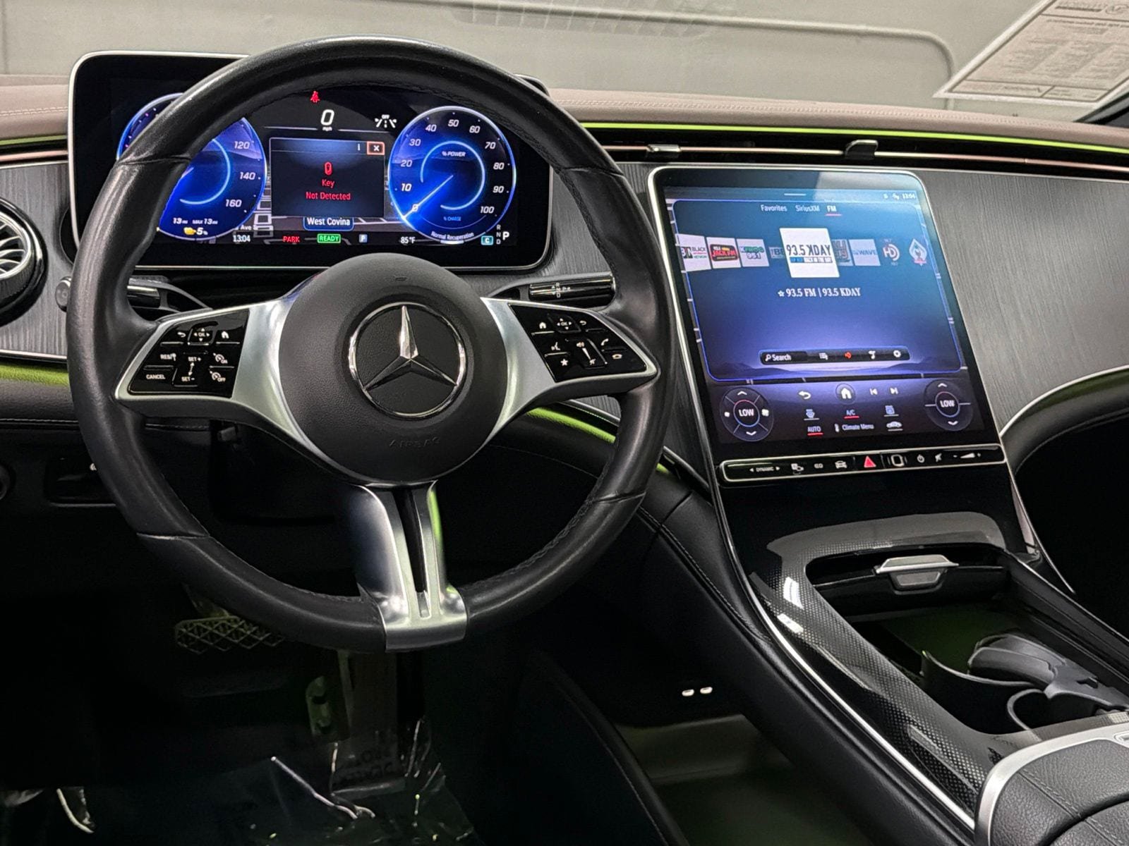 Used 2023 Mercedes-Benz EQE 500 4MATIC Sedan image 36