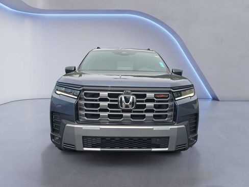 New 2026 Honda Pilot TrailSport image 9