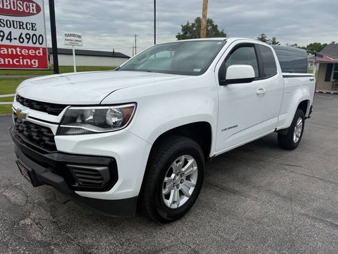 Used 2021 Chevrolet Colorado LT w/ Fleet Safety Package AWD/4WD image 2
