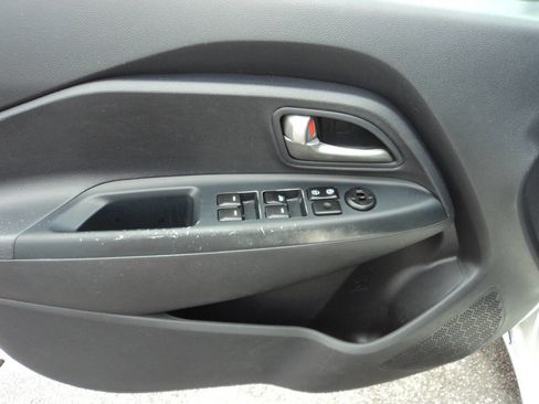 Used 2014 Kia Rio LX w/ Power Package image 12