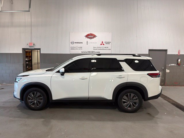 Certified 2024 Nissan Pathfinder SV AWD/4WD image 6
