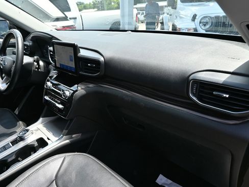 Used 2023 Ford Explorer Limited w/ Equipment Group 301A RWD image 36