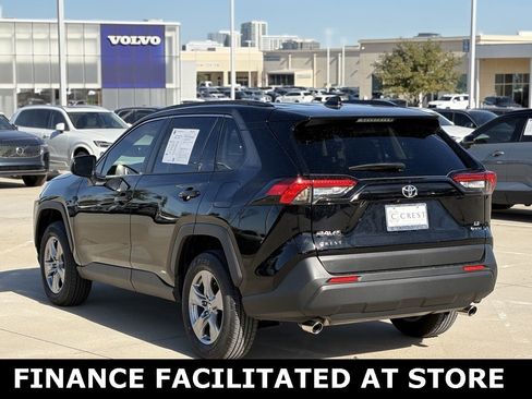 Used 2025 Toyota RAV4 LE image 5