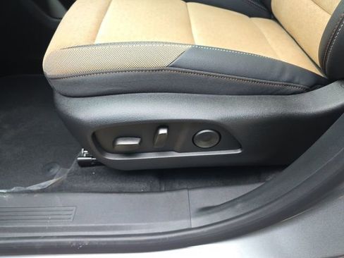 New 2026 Chevrolet Equinox ACTIV w/ Convenience Package III image 13