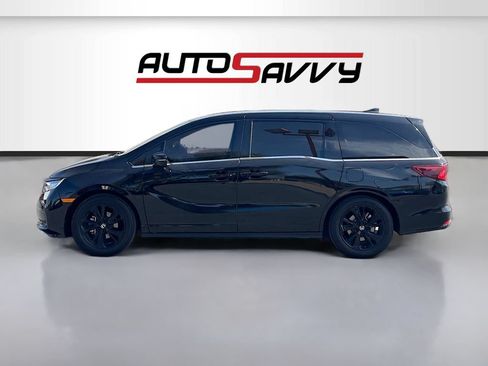 Used 2023 Honda Odyssey Sport image 4