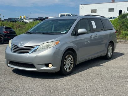 Used 2012 Toyota Sienna XLE