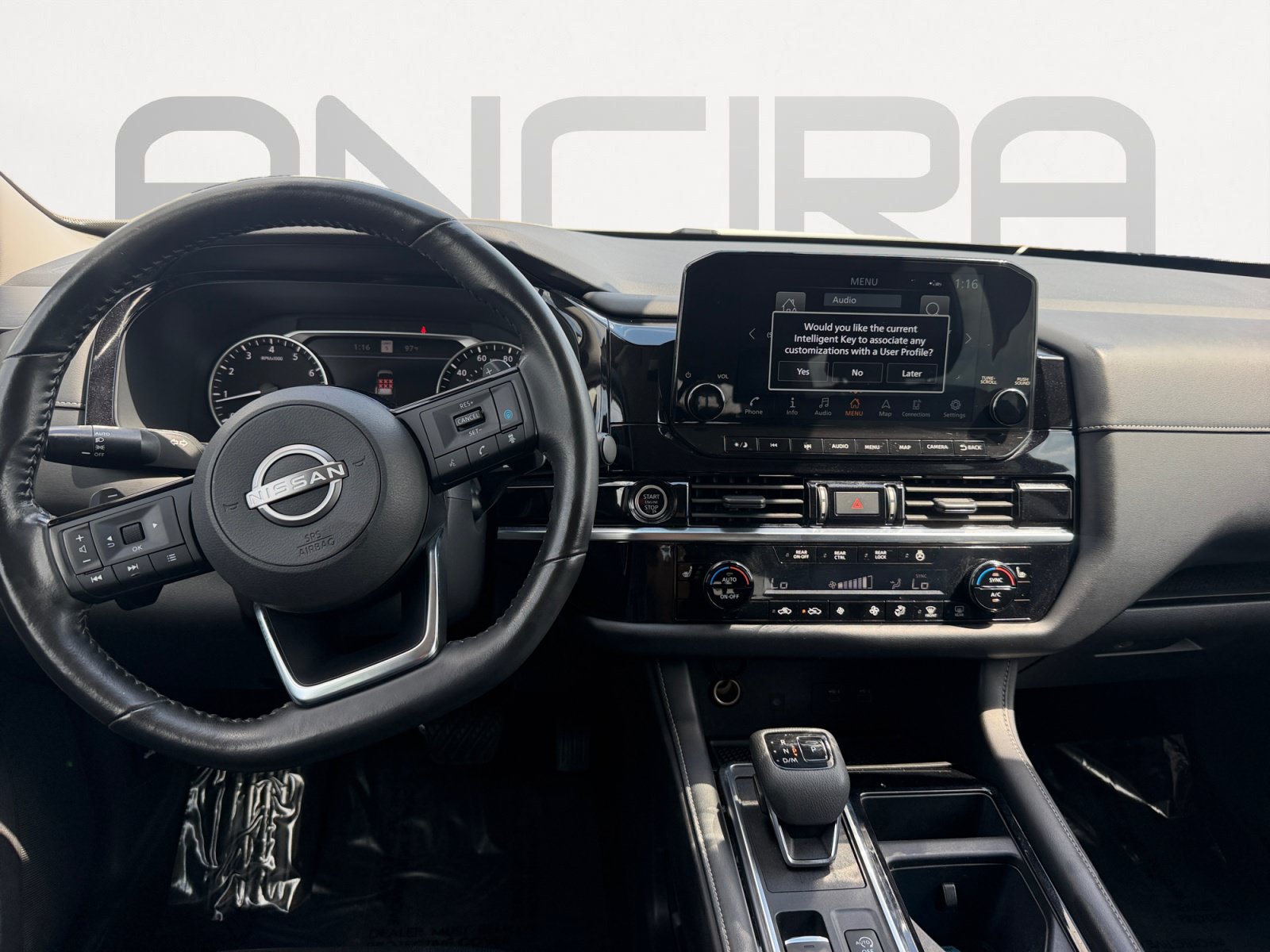 Used 2023 Nissan Pathfinder SL w/ Black Appearance Package FWD image 3